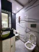 3BHK Builder Floor Apartment for Resale in Ashok Vihar - Photo 19