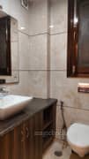 3BHK Multistorey Apartment for Rent in Vikram Vihar at Lajpat Nagar - Photo 9