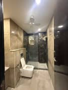 4BHK Builder Floor Apartment for Rent in Mayfield Garden, Sector 51 - Photo 18