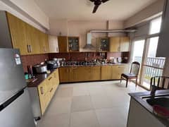 5BHK Multistorey Apartment for Resale in Amrapali Platinum at Sector 119, Pusta Road - Photo 3
