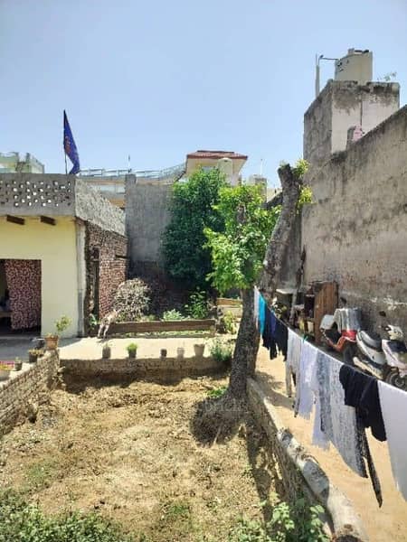 175 Sqyrd Plot For Sale in Bhondsi, Gurgaon