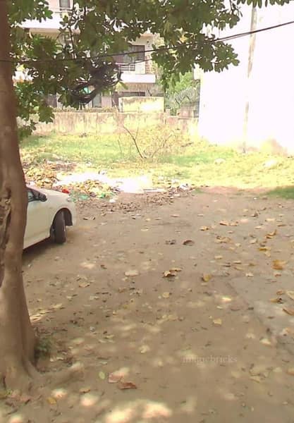 358 Sqyrd Plot For Sale in DLF Phase 4, Gurgaon