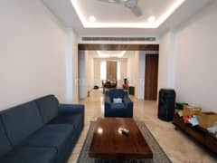 3BHK Multistorey Apartment for Resale in Ambience Creacions at Sector 22 - Photo 2