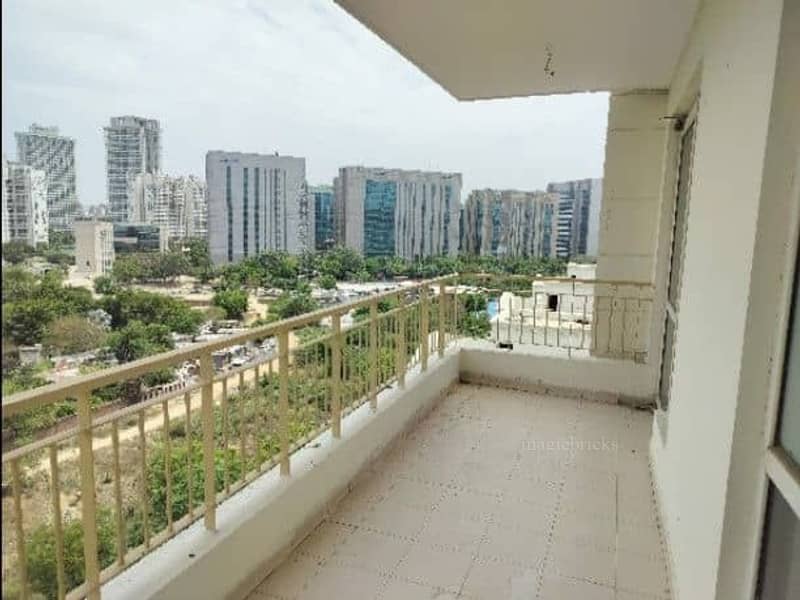 3 BHK Flat 1875 Sq-ft For Rent in JMD Gardens, Sector 33, Gurgaon