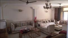 4BHK Builder Floor Apartment for Resale in Phase 2 DLF - Photo 1