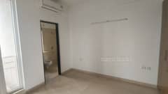3BHK Multistorey Apartment for Rent in Puri Diplomatic Greens at Sector 111 - Photo 3