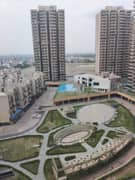 2BHK Multistorey Apartment for Rent in Gaur Yamuna City at Yamuna Expressway - Photo 12