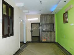 2BHK Multistorey Apartment for Resale in Nangal Raya, Janakpuri - Photo 1
