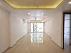 4BHK Builder Floor Apartment for Resale in Sushant Lok-I, Sector 43 - Photo 1