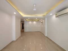4BHK Builder Floor Apartment for Resale in Sushant Lok-I, Sector 43 - Photo 2