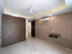 4BHK Builder Floor Apartment for Resale in Sushant Lok-I, Sector 43 - Photo 5