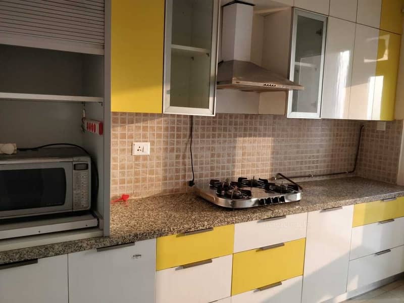 3 BHK Flat 1930 Sq-ft For Rent in DLF Skycourt, Sector 86, Gurgaon