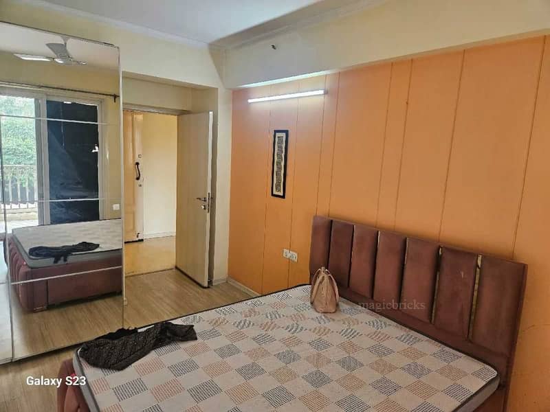 3 BHK Flat 1930 Sq-ft For Rent in DLF Skycourt, Sector 86, Gurgaon