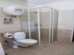 4BHK Multistorey Apartment for Resale in Omaxe Putting Greens at Omega 2 - Photo 8