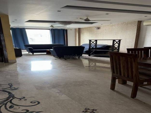 Villa in Defence Colony