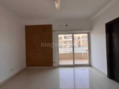 3BHK Multistorey Apartment for Resale in Purvanchal Royal Park at Sector 137, Noida Express Way - Photo 4
