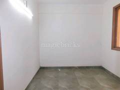 3BHK Multistorey Apartment for Resale in Phi 2 - Photo 16
