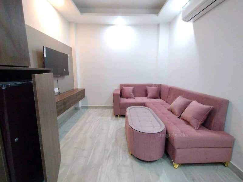 1 BHK 200 Sq-ft Flat/Apartment For Rent in Ambience Island, Gurgaon