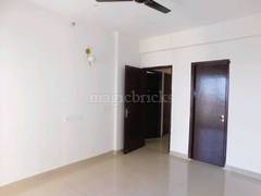 3BHK Multistorey Apartment for Rent in Amrapali Heart Beat City at Sector 107, Dadri Road - Photo 9