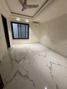 4BHK Builder Floor Apartment for Resale in Phase 1 DLF - Photo 1