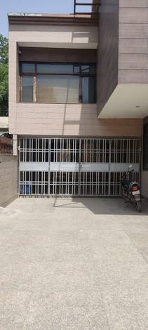Villa in Sector 14, Mathura Road