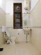 2BHK Builder Floor Apartment for Rent in Chattarpur - Photo 15