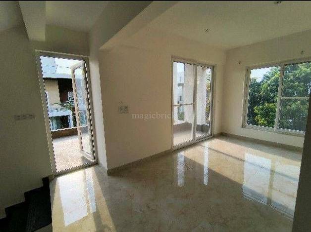 Villa in Varthur