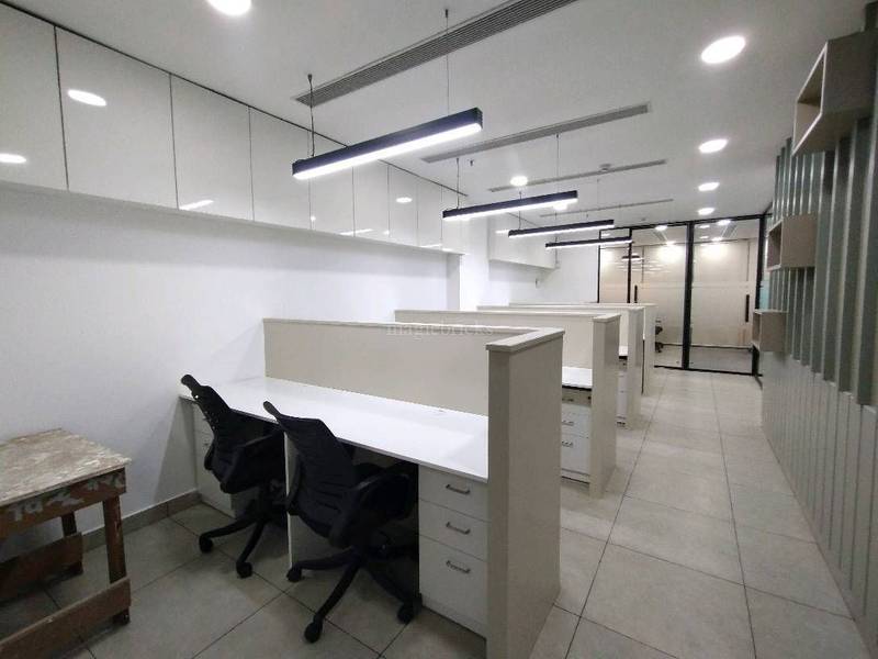 1240 Sq-ft Commercial Office Space For Rent in Sector 21, Gurgaon