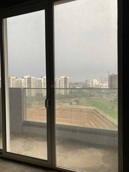 2774 Sq-ft Commercial Office Space For Rent in Emaar MGF Colonnade, Sector 66, Gurgaon