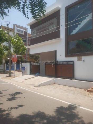 Villa in Gandhi Nagar Adyar