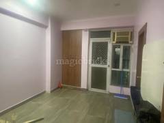 2BHK Multistorey Apartment for Resale in Gaur City 1 - Photo 1