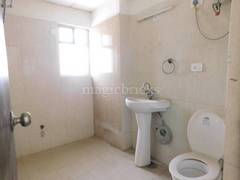 3BHK Multistorey Apartment for Resale in Antriksh Golf View at Sector 78 - Photo 16