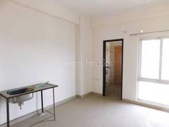 3BHK Multistorey Apartment for Resale in Antriksh Golf View at Sector 78 - Photo 3