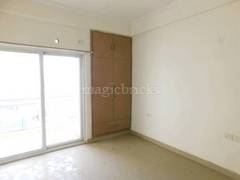 3BHK Multistorey Apartment for Resale in Antriksh Golf View at Sector 78 - Photo 5