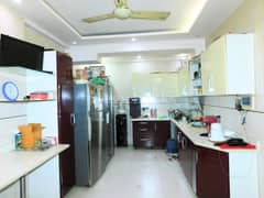4BHK Multistorey Apartment for Resale in Block F Rajouri Garden - Photo 11