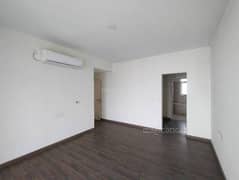 5BHK Multistorey Apartment for Resale in Emaar MGF Palm Terraces at Sector 66 - Photo 4