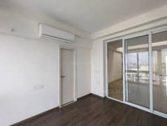 5BHK Multistorey Apartment for Resale in Emaar MGF Palm Terraces at Sector 66 - Photo 5