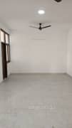 3BHK Multistorey Apartment for Rent in Management Apartment at Sector 5 Dwarka - Photo 1