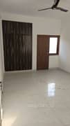 3BHK Multistorey Apartment for Rent in Management Apartment at Sector 5 Dwarka - Photo 4