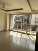 4BHK Builder Floor Apartment for Rent in South Extension 2 - Photo 5