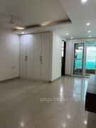 4BHK Builder Floor Apartment for Rent in South Extension 2 - Photo 7