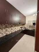 4BHK Villa for Rent in Sector 37, Golf course Metro - Photo 5