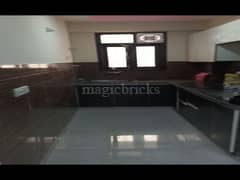 3BHK Multistorey Apartment for Rent in Chattarpur - Photo 2