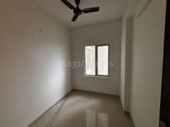 2BHK Multistorey Apartment for Resale in Noida Extension - Photo 5