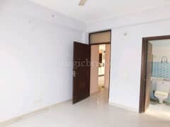 3BHK Multistorey Apartment for Rent in Purvanchal Royal Park at Sector 137, Noida Express Way - Photo 8