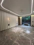 4BHK Builder Floor Apartment for New Property in Suncity Township at Sector 54 - Photo 5