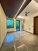 4BHK Builder Floor Apartment for Rent in South Extension 2 - Photo 2