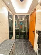 4BHK Builder Floor Apartment for Rent in South Extension 2 - Photo 9