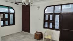 2BHK Builder Floor Apartment for Resale in Sector 3 Rohini - Photo 2