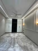 4BHK Builder Floor Apartment for Rent in Defence Colony - Photo 3